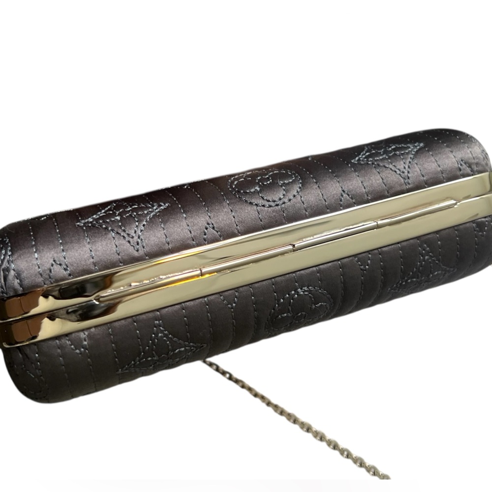 Limited edition Louis Vuitton Purple Gray Evening Clutch with chain strap - Picture 4 of 16